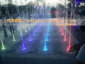 ���خa(ch��n)��Ȫˮ��  ��ɫ������Ȫˮ��