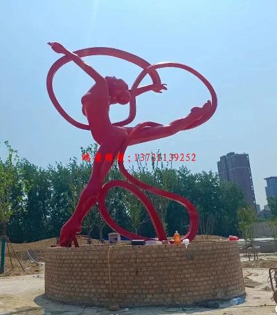 ���P�������������������������